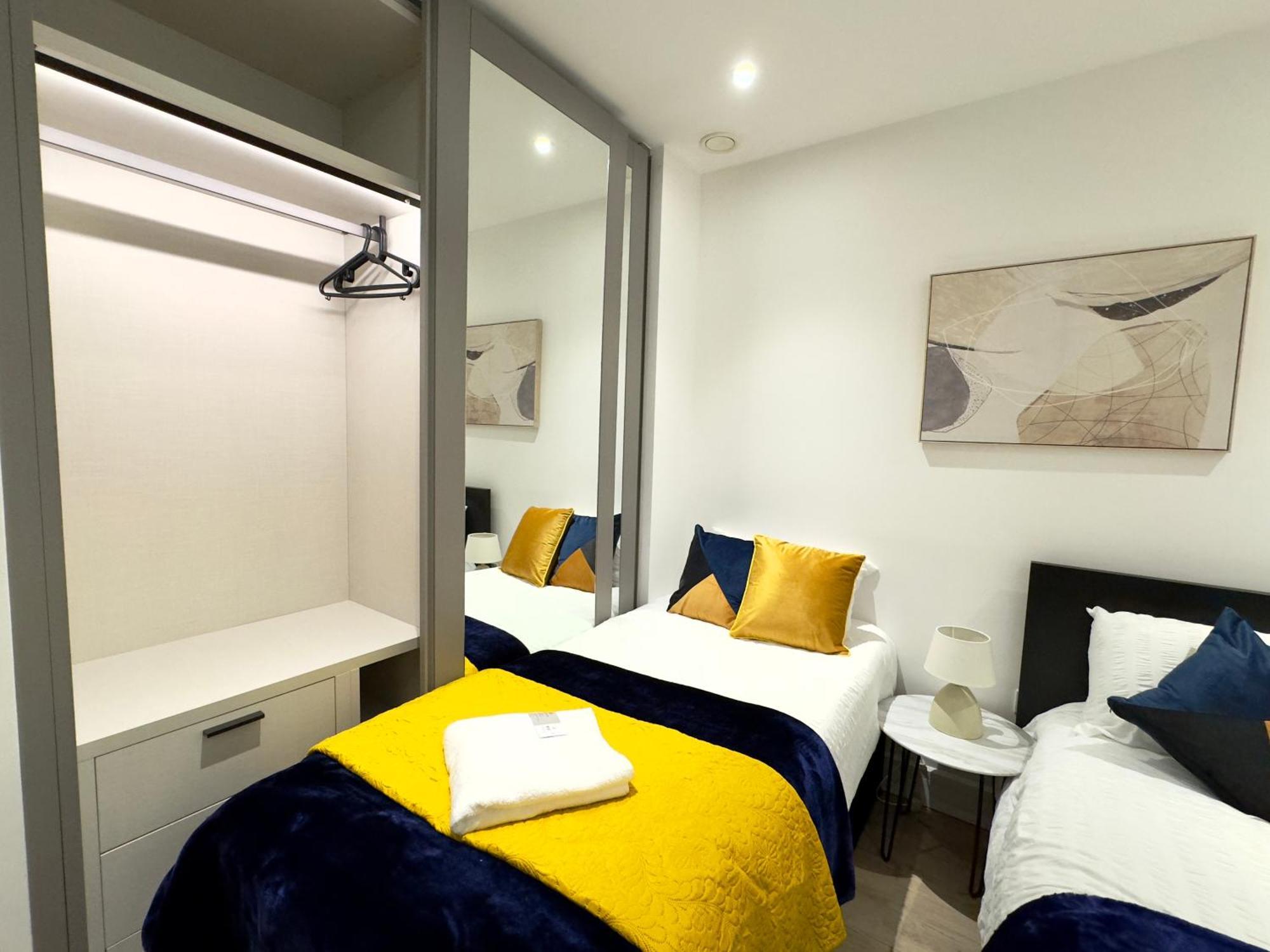 Apartament Tower Bridge, London Luxury Flat With Beautiful Garden Views Zewnętrze zdjęcie